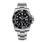 black submariner rolex